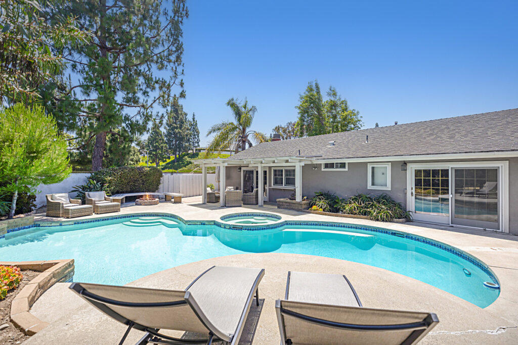 Pool Facilities at Casa Recovery